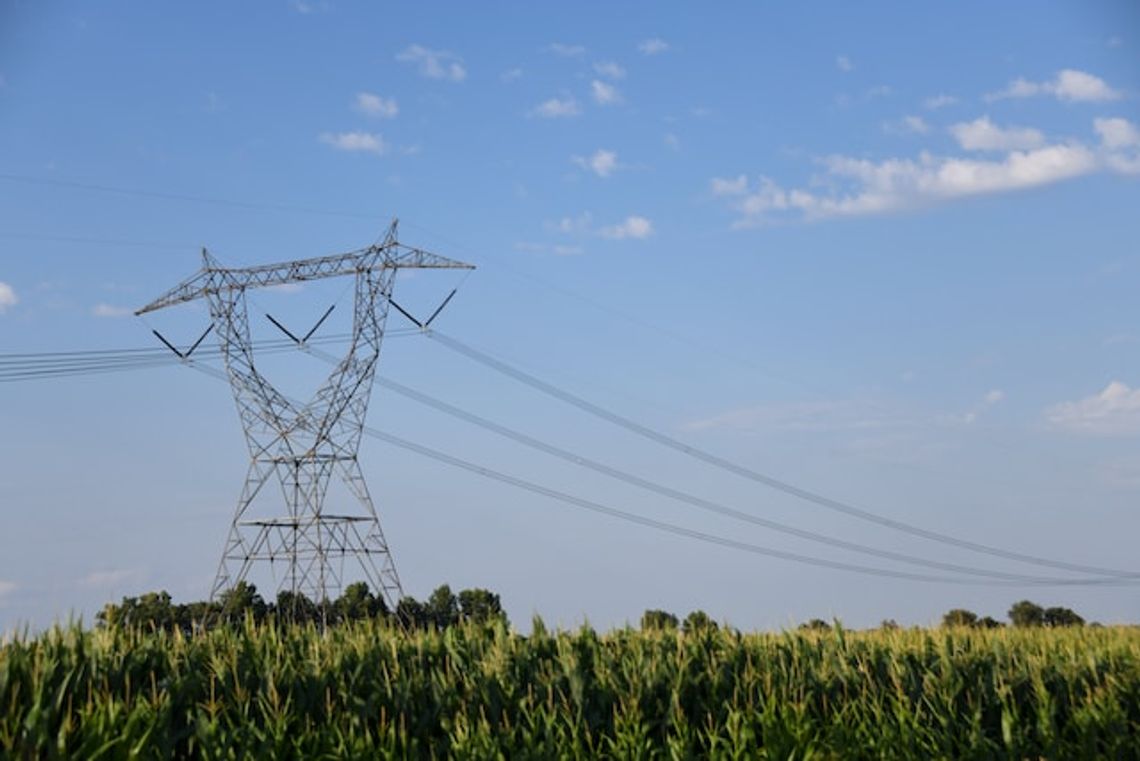 Polacy coraz częściej oszczędzają energię – jak przygotować się na sezon grzewczy w tym roku?