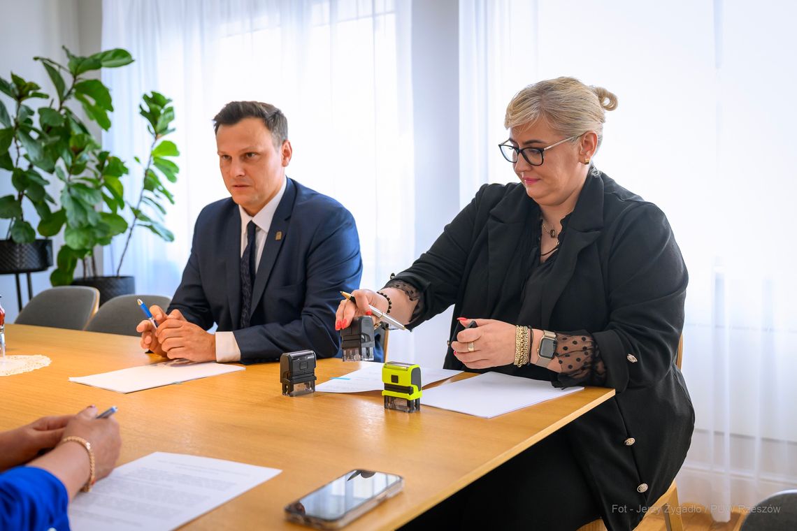 Ponad 1,9 mln zł dofinansowania dla Jarosławia. Powstanie nowa ścieżka rowerowa nad Sanem!