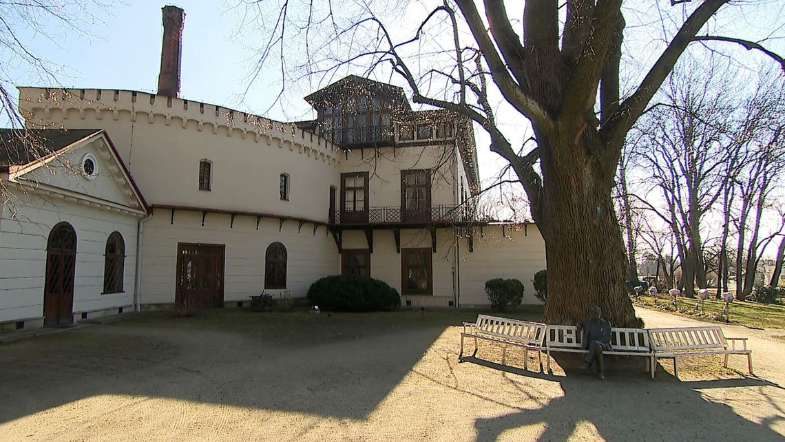 Ponad 300-letnia Lipa Sobieskiego z Przeworska w finale konkursu „Drzewo Roku” Ponad 300-letnia Lipa Sobieskiego z Przeworska w finale konkursu „Drzewo Roku”