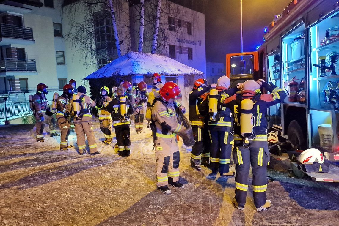 Pożar w garażu podziemnym na ul. Twardowskiego w Rzeszowie