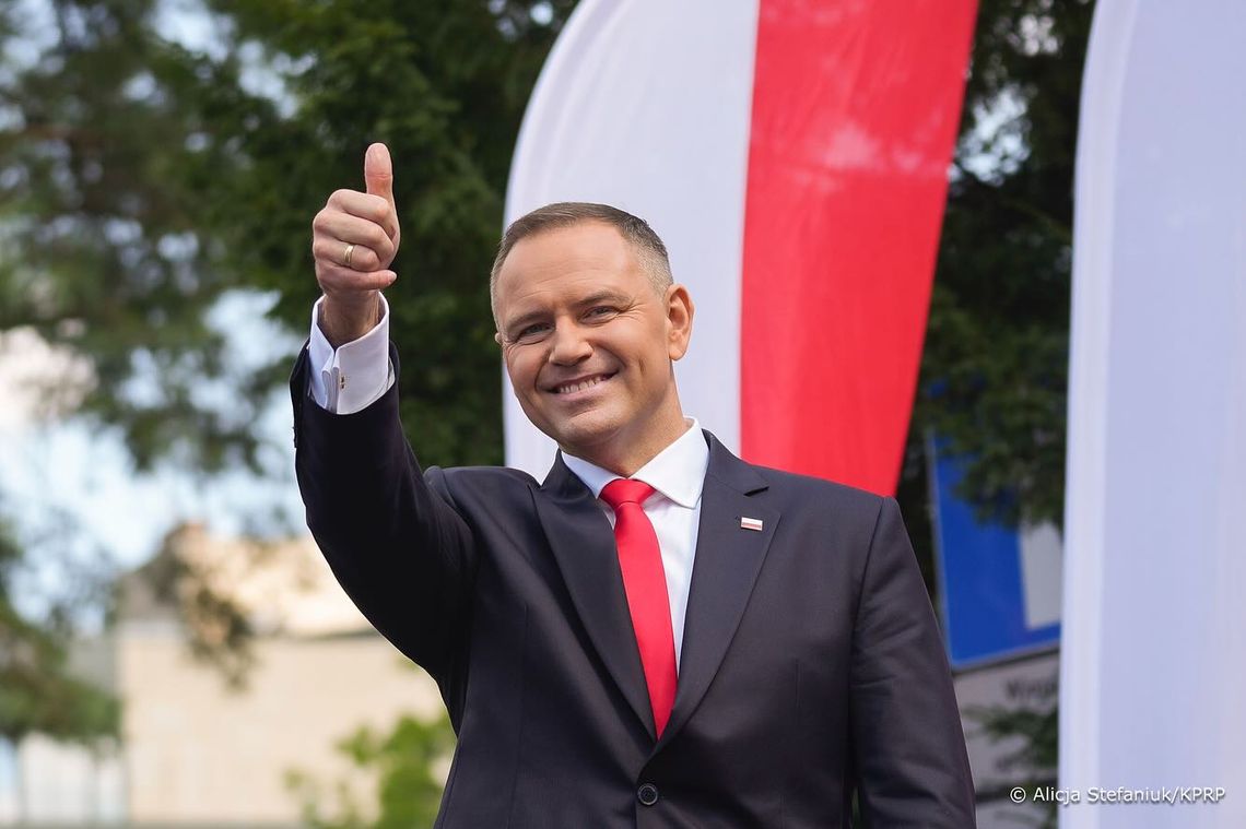 Prezydent Karol Nawrocki w Kolbuszowej. Czy zapowie ustawę, która odciąży miliony Polaków?