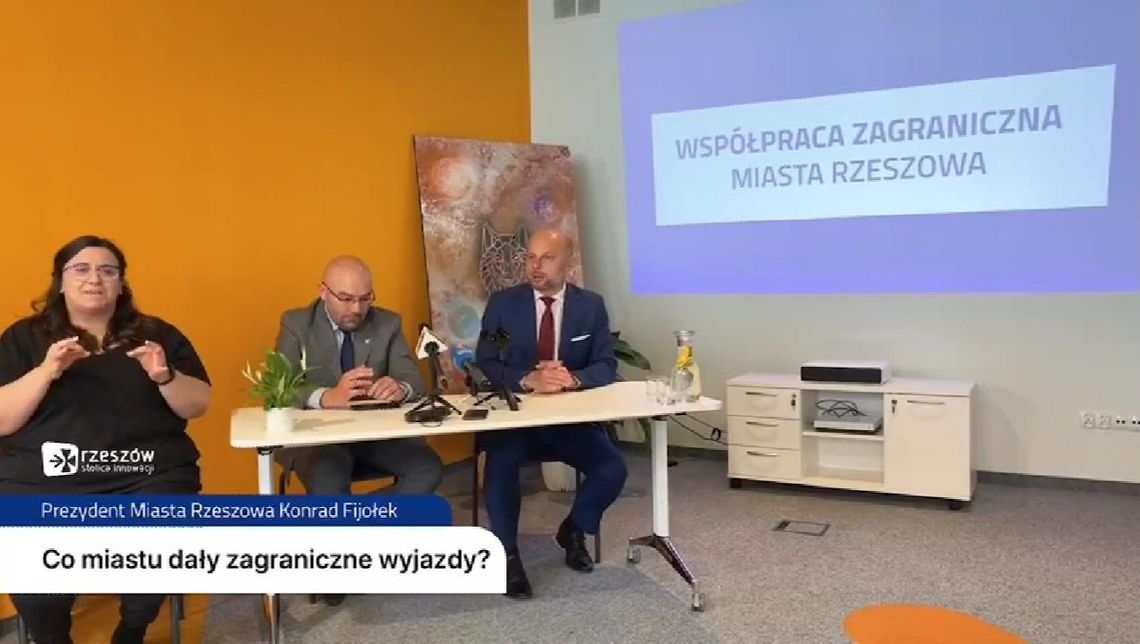 Prezydent Rzeszowa tłumaczy, że nie jest wielbłądem....