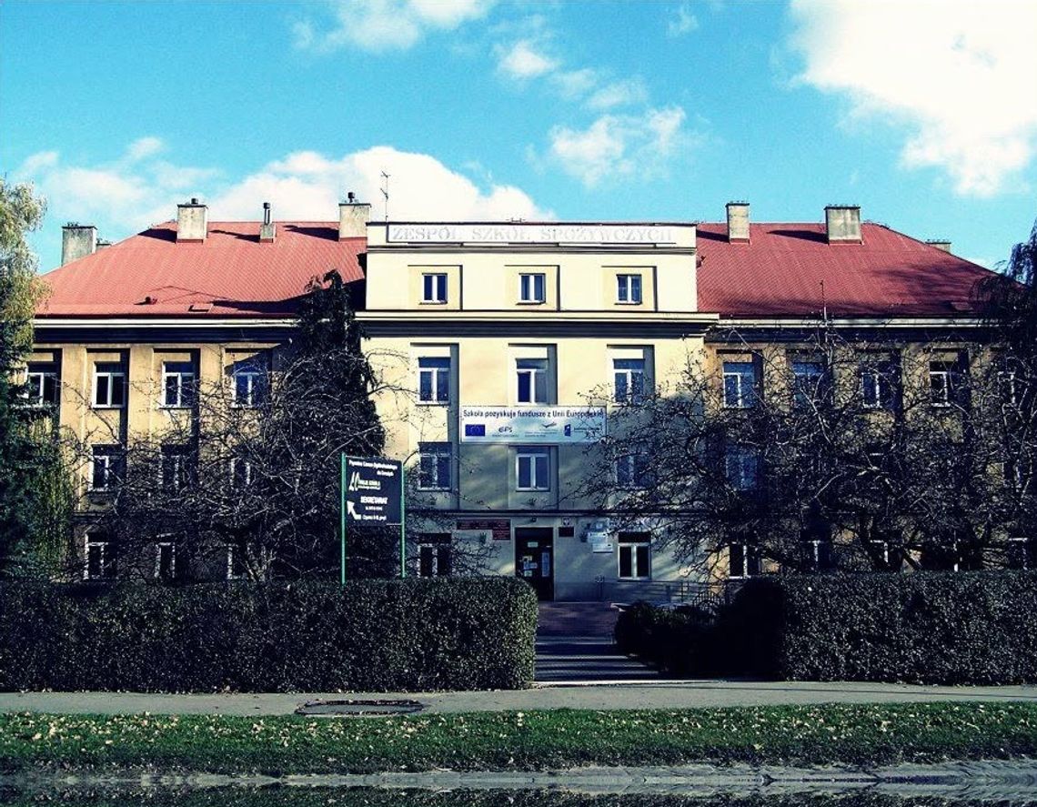 Przyszłość „Mleczaka” zabezpieczona. Rząd dołoży 3,65 mln zł do zakupu budynku przy Warszawskiej Przyszłość „Mleczaka” zabezpieczona. Rząd dołoży 3,65 mln zł do zakupu budynku przy Warszawskiej
