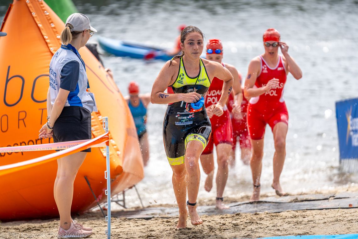 Puchar Europy w Triathlonie w Rzeszowie: Czeska dominacja, polskie siostry Sudak w czołówce! [ZDJĘCIA]