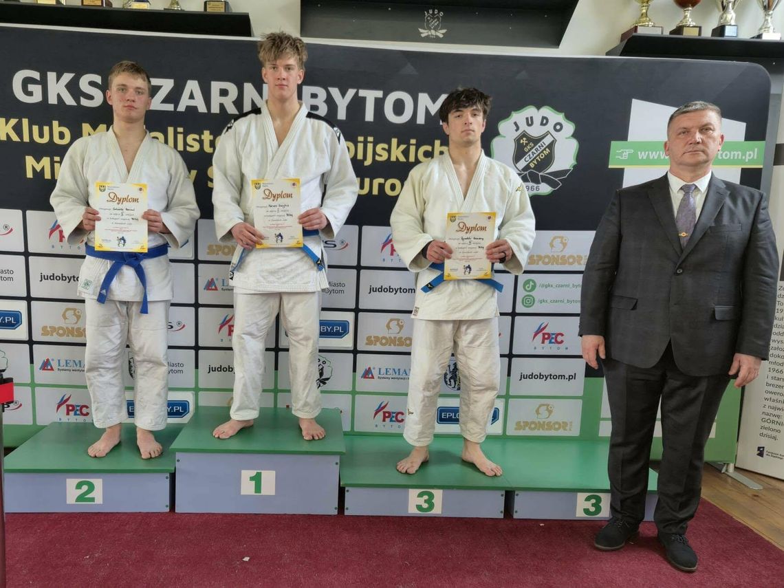 Rewelacyjny występ judoków z Rzeszowa w Bytomiu. Ośmiu zawodników pojedzie na Ogólnopolską Olimpiadę Młodzieży
