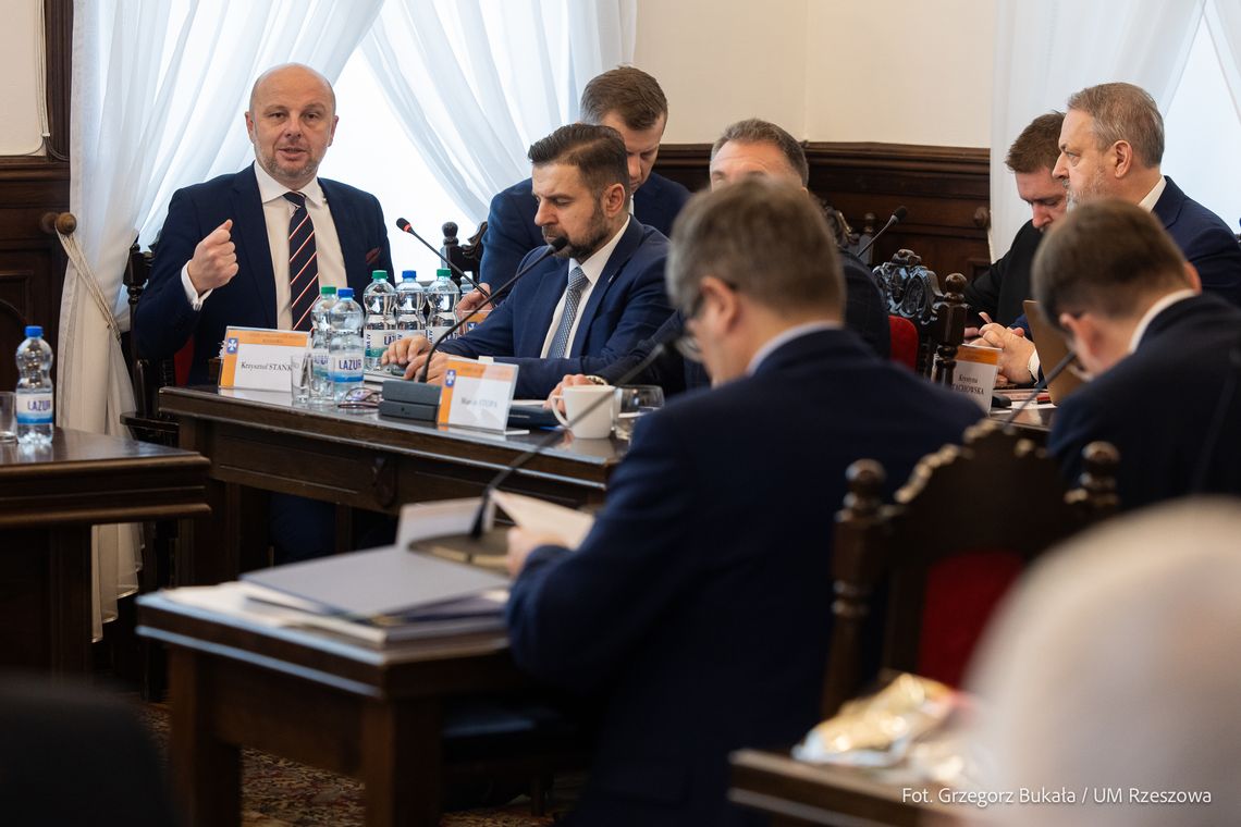 RIO potwierdza: Wieloletnia Prognoza Finansowa Rzeszowa zgodna z prawem