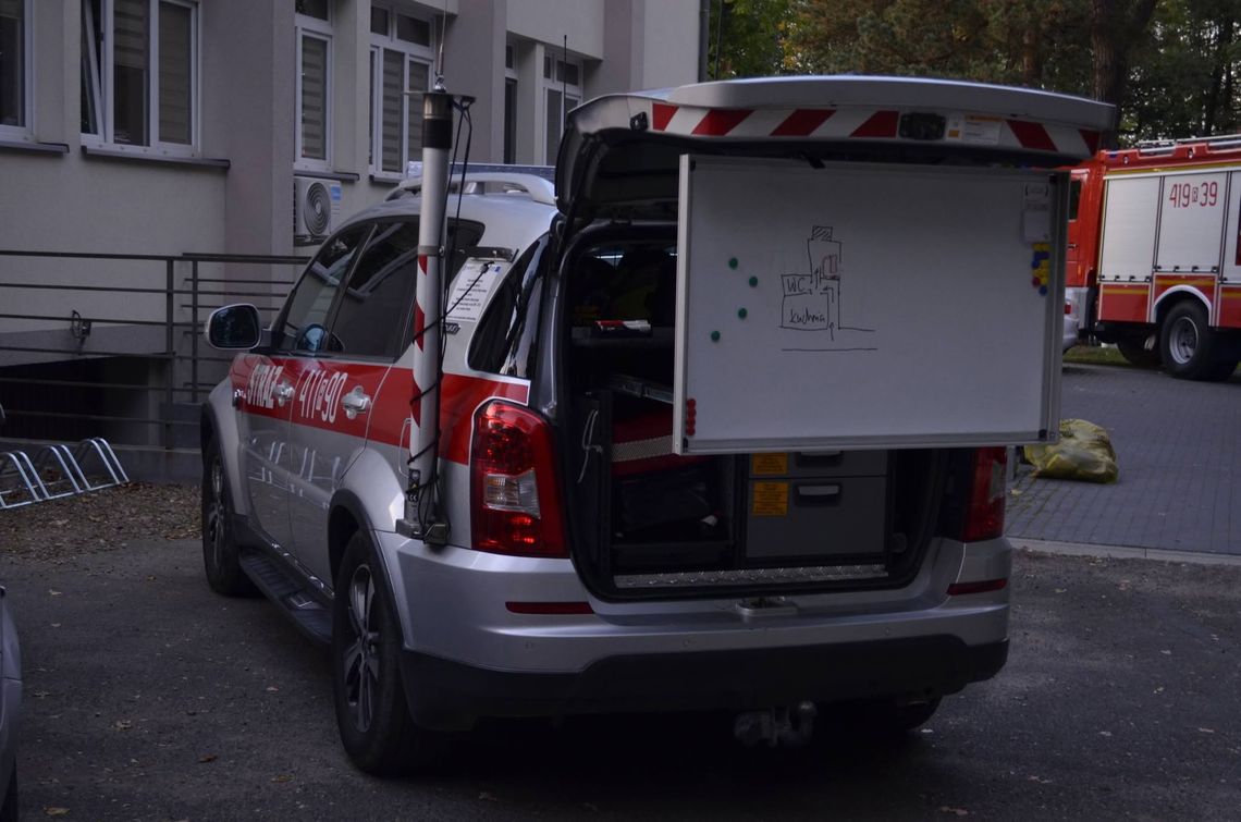 Rozbił się termometr rtęciowy. Na miejsce wezwano specjalistyczną grupę Rozbił się termometr rtęciowy. Na miejsce wezwano specjalistyczną grupę