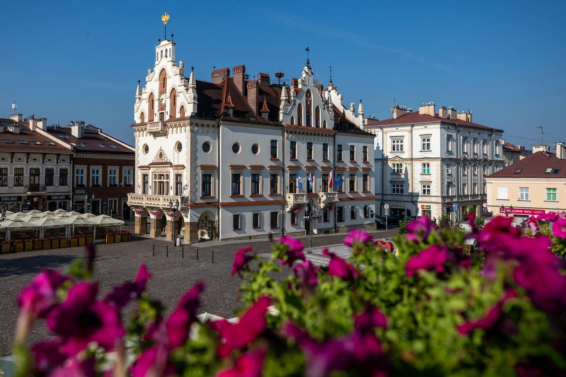 Rzeszów nie chce zawieszać współpracy ze Lwowem. Wniosek radnego PiS odrzucony