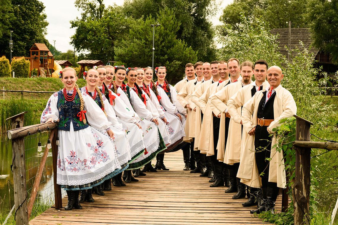 „Rzeszów tańczy, Rzeszów śpiewa” – 25 lat Zespołu Pieśni i Tańca Karpaty