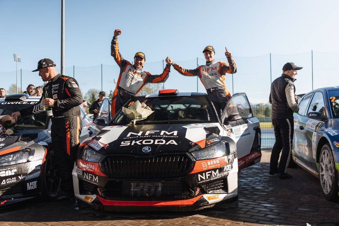 Sensacja na otwarcie sezonu. 19-letni Adrian Rzeźnik triumfuje w Rajdzie Świdnickim