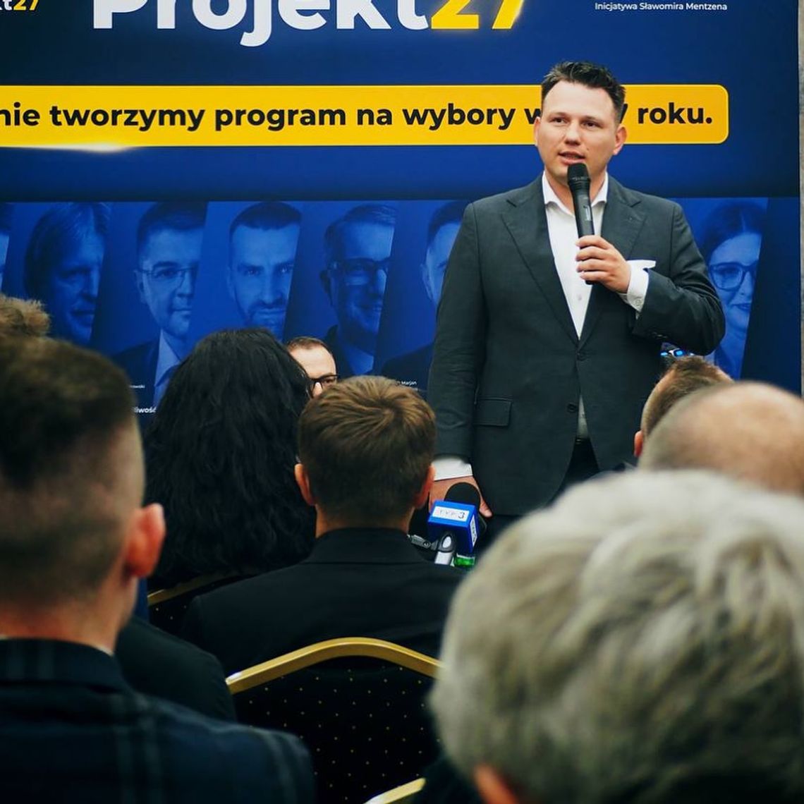 Sławomir Mentzen odwiedzi Podkarpacie. Lider Konfederacji zaprezentuje „Projekt 27” w Rzeszowie Sławomir Mentzen odwiedzi Podkarpacie. Lider Konfederacji zaprezentuje „Projekt 27” w Rzeszowie
