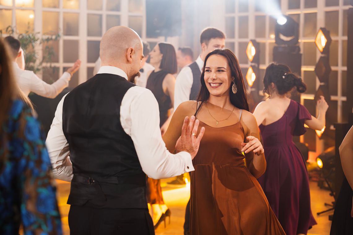 Ślubna branża pomaga! Druga edycja Balu WEDDKARPACIE już w listopadzie Ślubna branża pomaga! Druga edycja Balu WEDDKARPACIE już w listopadzie