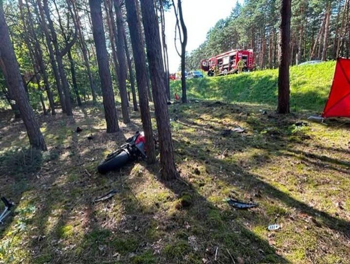 Śmiertelny wypadek młodego motocyklisty na drodze nr 871 Śmiertelny wypadek młodego motocyklisty na drodze nr 871