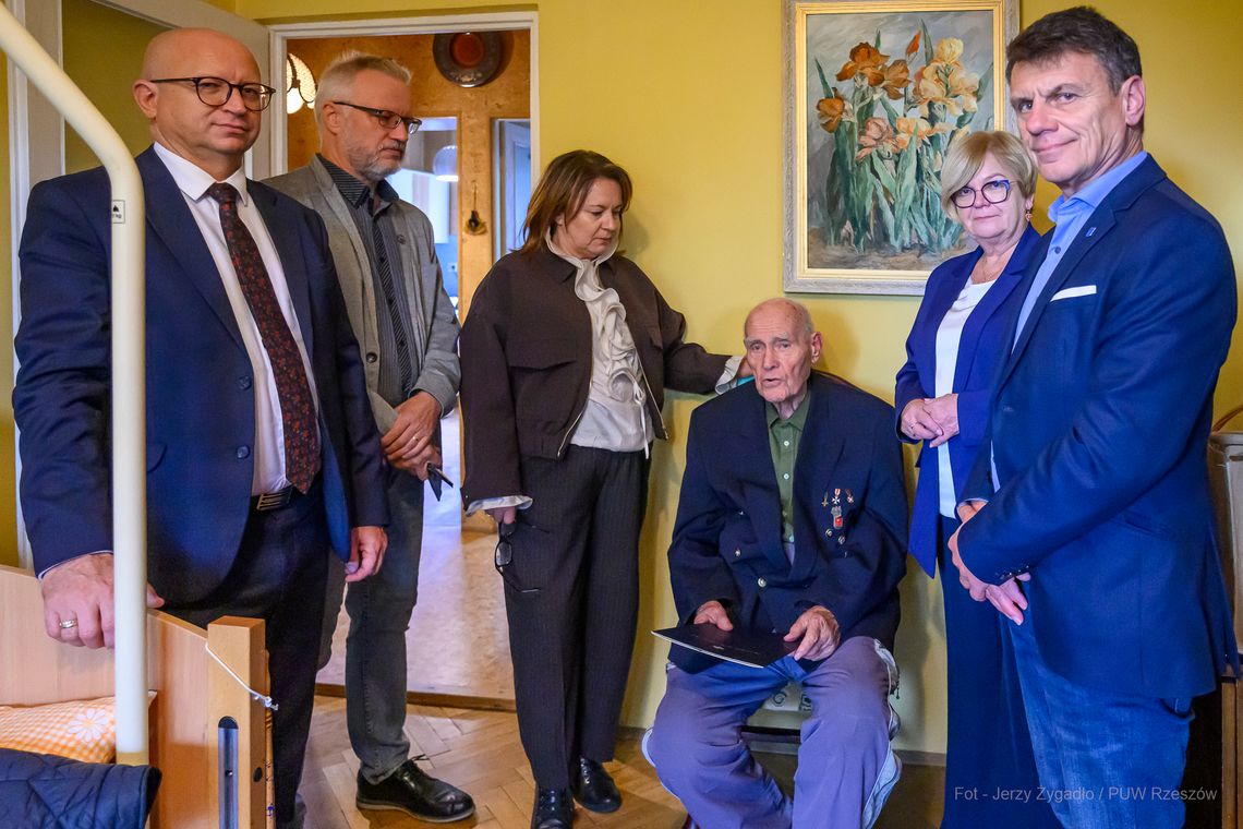 Spotkanie z bohaterem – porucznikiem Marianem Reczkowiczem ps. „Oliwa”