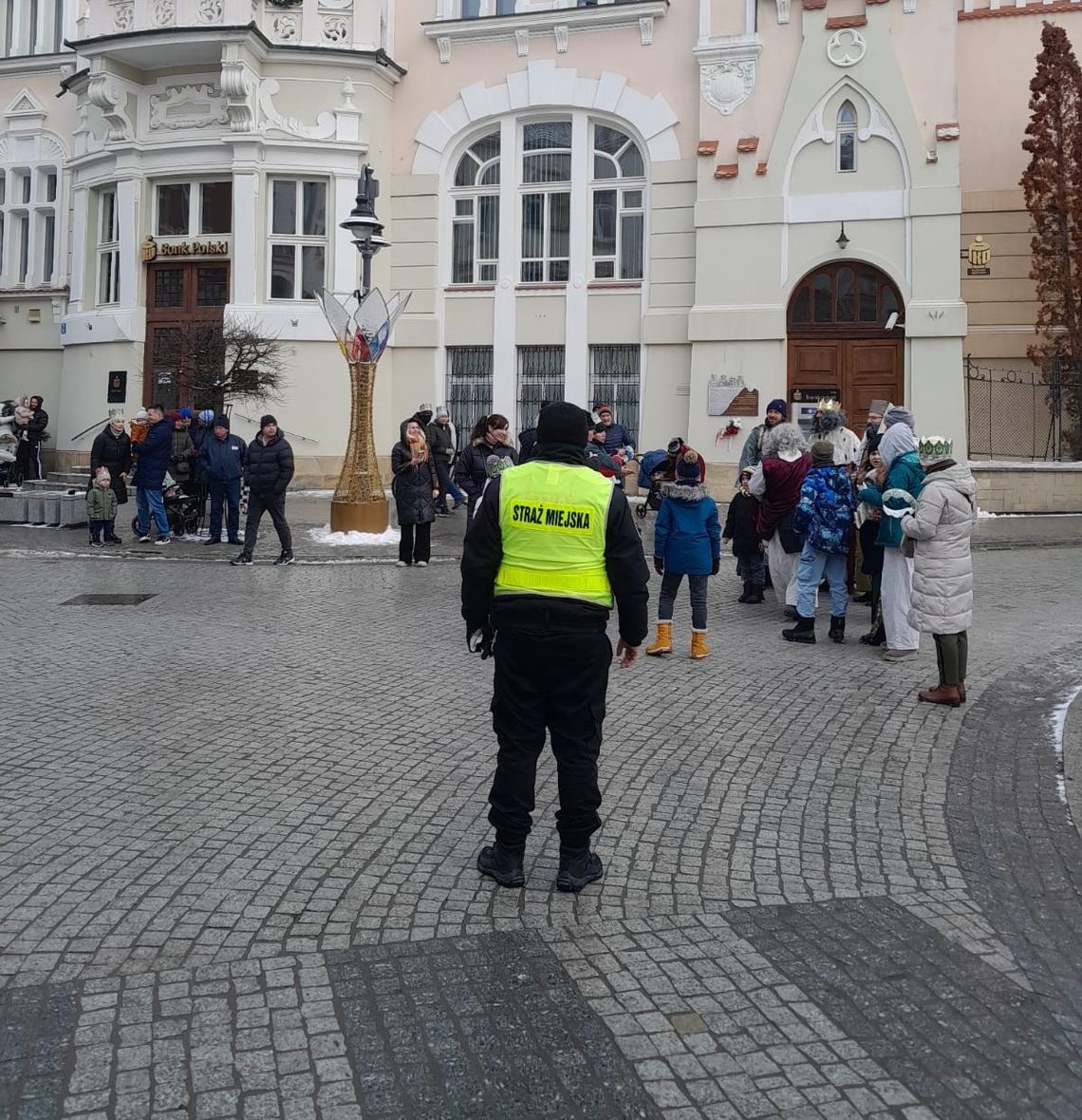 Straż Miejska – chłopcy od mandatów czy miejski pogotowiec?