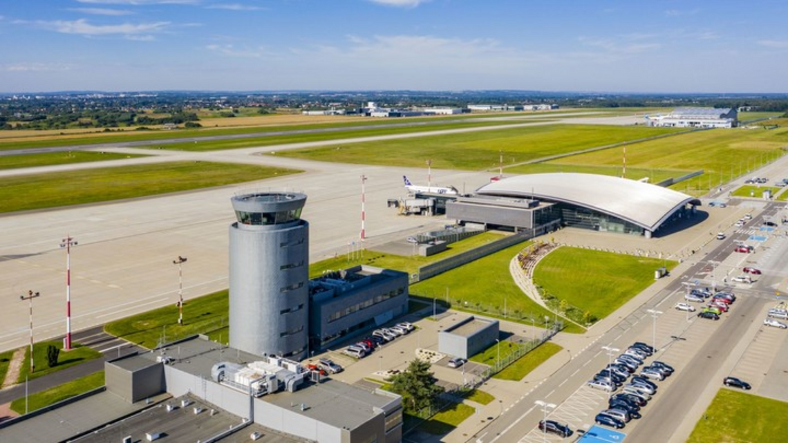 Szokujące ustalenia niemieckich mediów. Pięć rosyjskich dronów miało lecieć na lotnisko Rzeszów-Jasionka!
