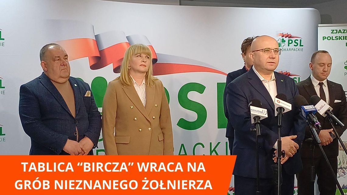 Tablica "Bircza" wraca na Grób Nieznanego Żołnierza