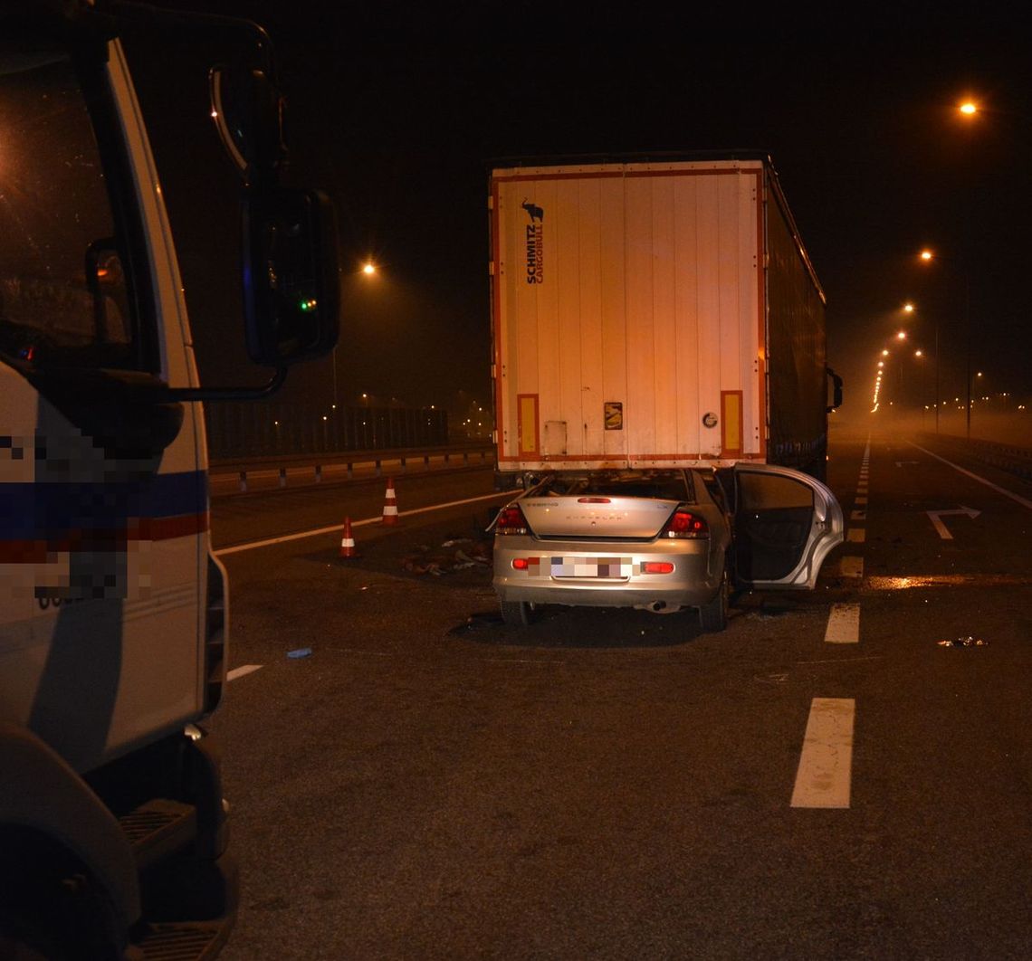 Tragiczny wypadek na autostradzie A4. Nie żyje 35-letni mężczyzna