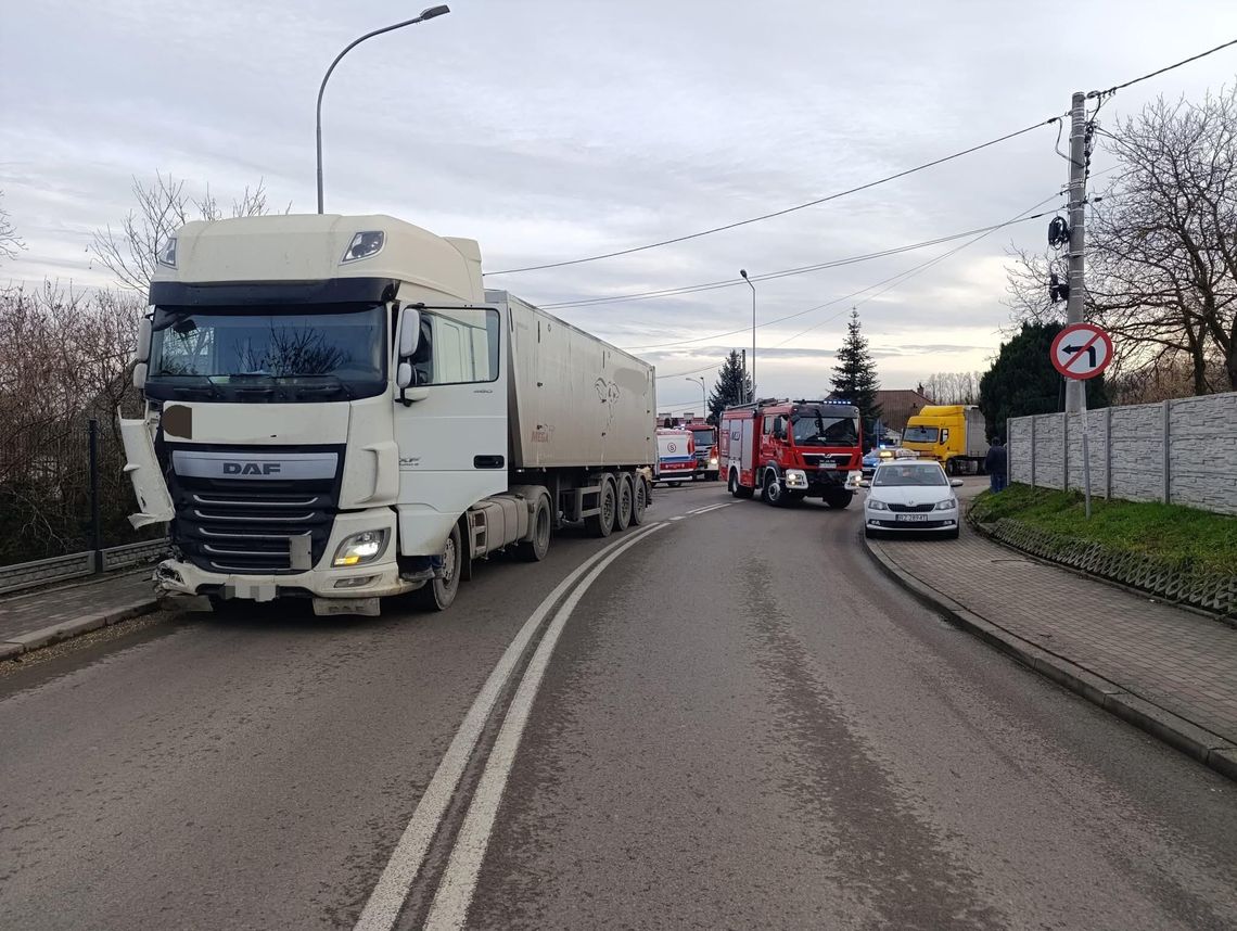 Tragiczny wypadek na DK77 w Jarosławiu. Nie żyje 48-letni motocyklista