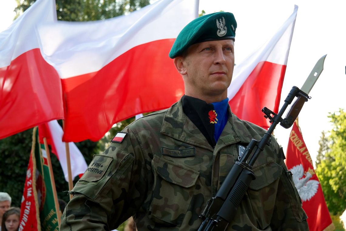 "Trenuj jak żołnierz"- propozycja ćwiczeń dla osób powyżej 18 roku życia od MON.