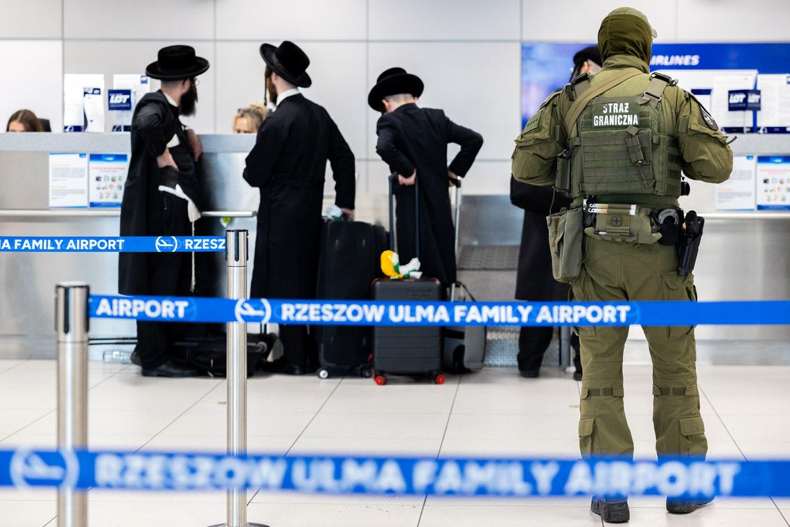 Tysiące Chasydów na Podkarpaciu. Straż Graniczna obsłużyła pielgrzymów świętujących Rosz ha-Szana