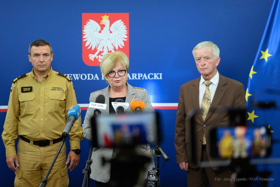 Umowy na schrony i wzmocnienie straży pożarnej na Podkarpaciu podpisane