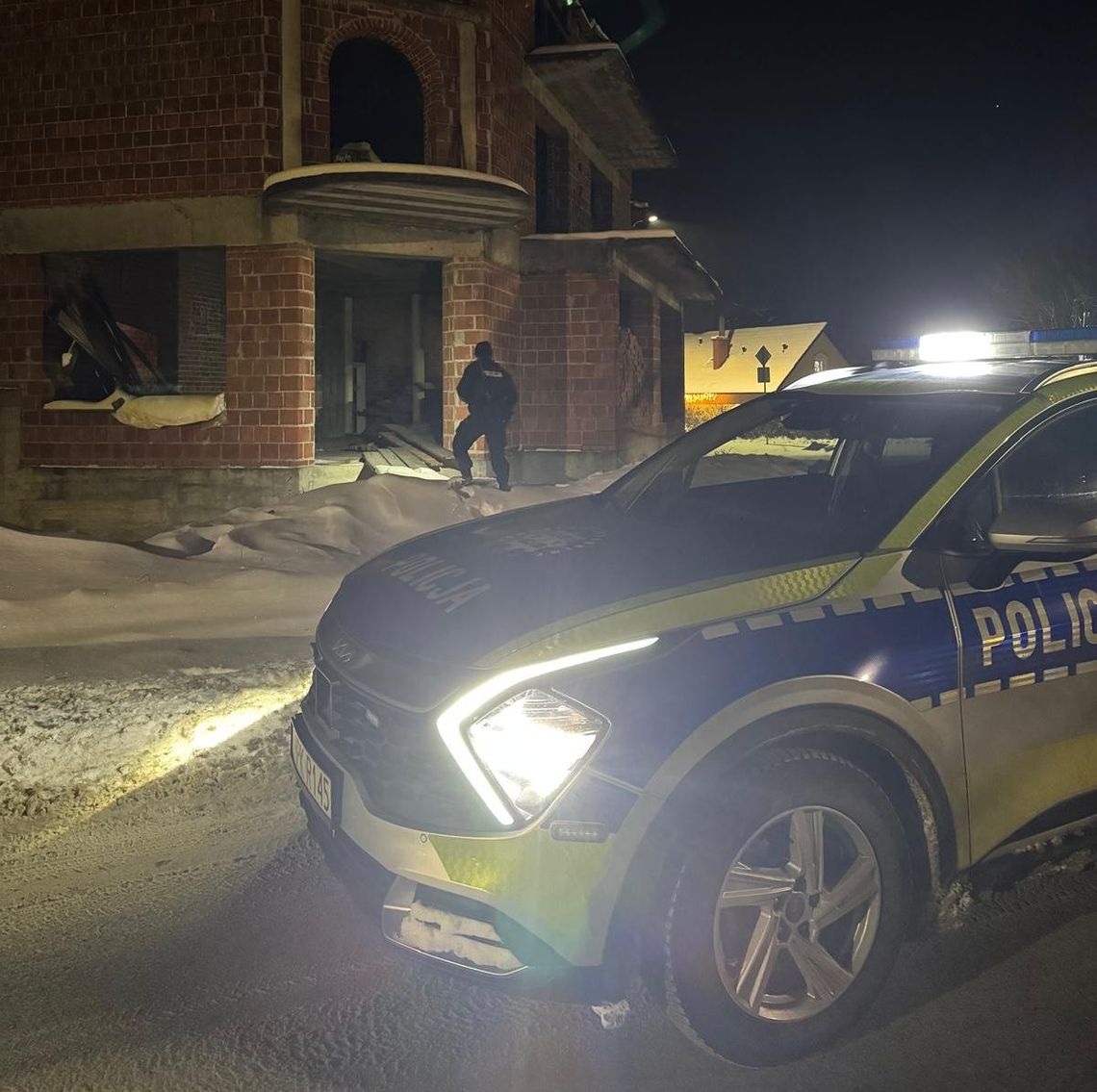 Uratowana w ostatniej chwili. Reakcja świadka ocaliła 65-latkę przed zamarznięciem