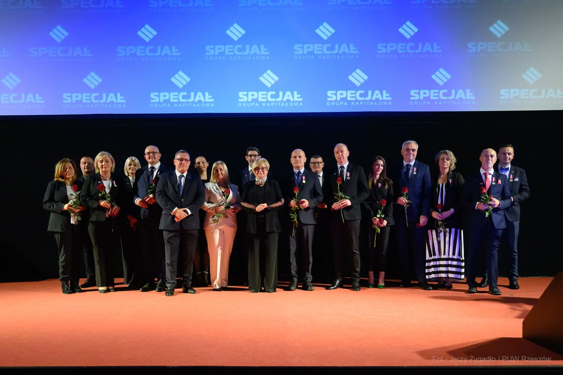 Uroczysta gala XXVIII Międzynarodowych Targów Biznes Żywność Medycyna Auto Flota – wyjątkowy wieczór w Rzeszowie [ZDJĘCIA]