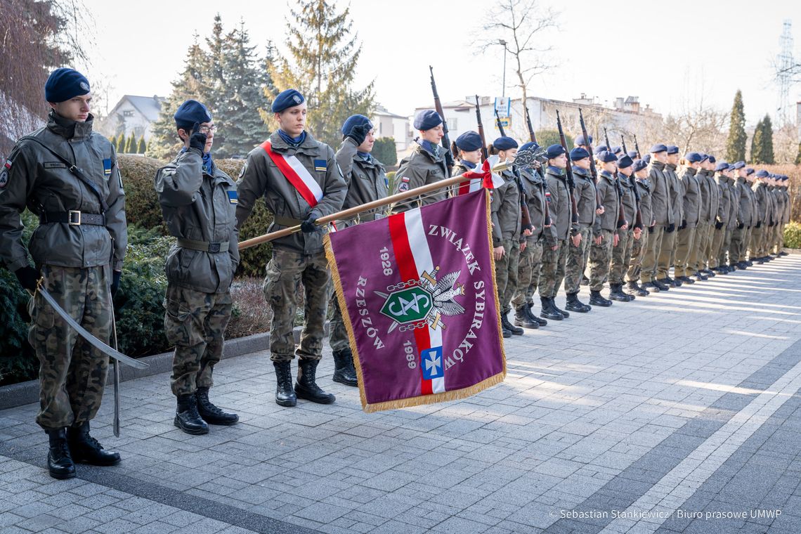 Uroczystości upamiętniające 85. rocznicę pierwszej masowej deportacji Polaków na Sybir