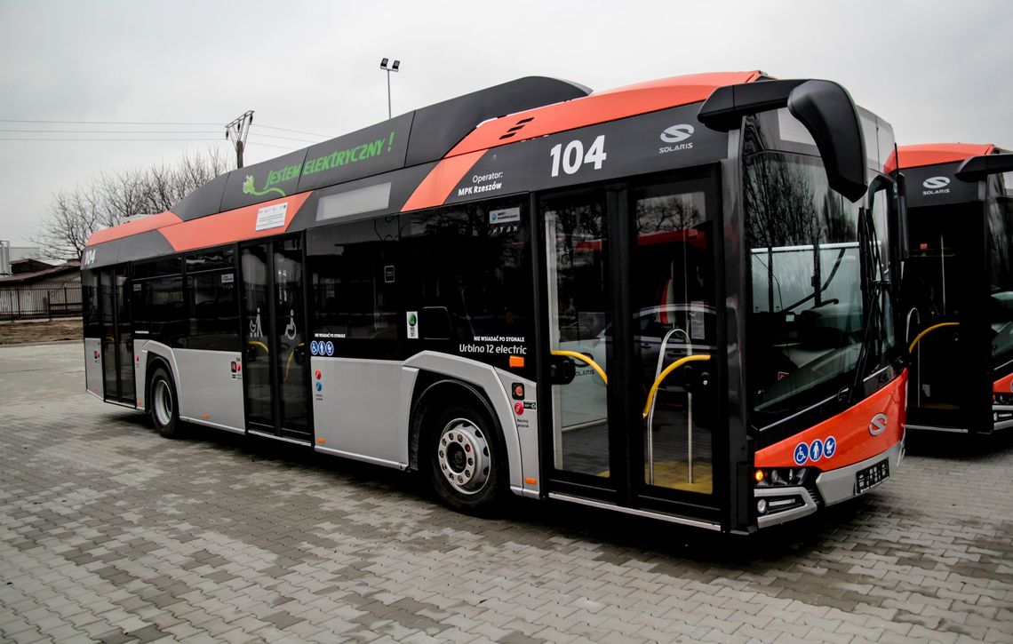 Uwaga pasażerowie! Zmiany godzin i tras autobusów w Rzeszowie