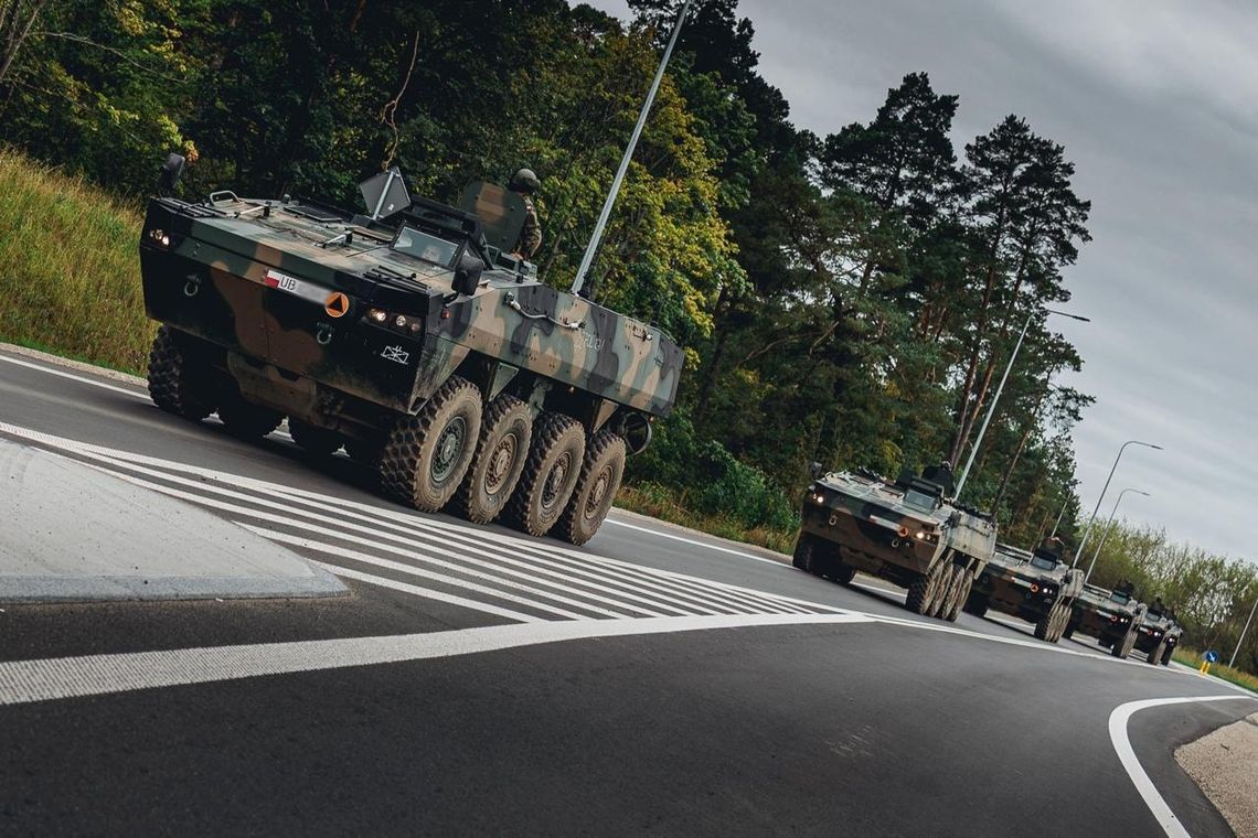 Wojsko wraca z ćwiczeń "Żelazny Obrońca-25". Na drogach wzmożony ruch wojskowych pojazdów