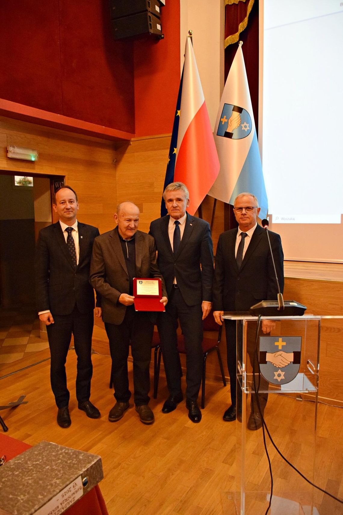 Wyjątkowy jubileusz sołtysa Porąb Kupieńskich Stanisława Miazgi Wyjątkowy jubileusz sołtysa Porąb Kupieńskich Stanisława Miazgi