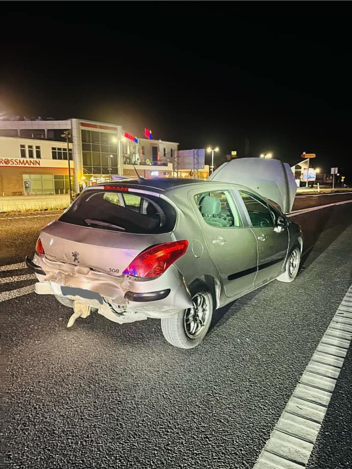 Wypadek drogowy w Sędziszowie Małopolskim. Dwie osoby ranne