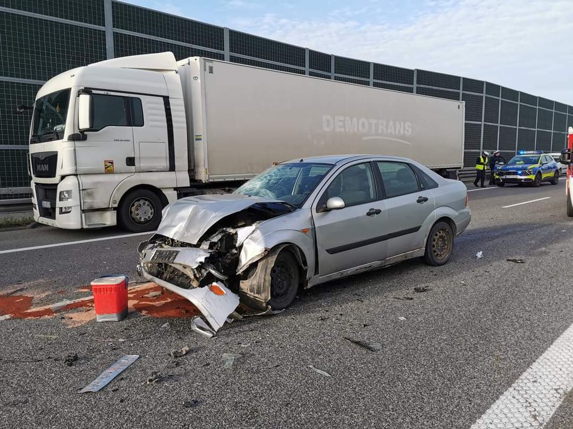 Wypadek na autostradzie A4 w kierunku Rzeszowa. Jedna osoba została ranna