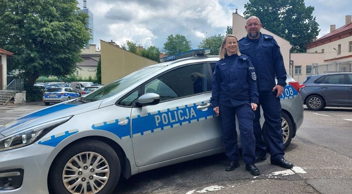 Wyścig z czasem na ulicach Rzeszowa. Policjanci eskortowali rodzącą kobietę w godzinach szczytu Wyścig z czasem na ulicach Rzeszowa. Policjanci eskortowali rodzącą kobietę w godzinach szczytu