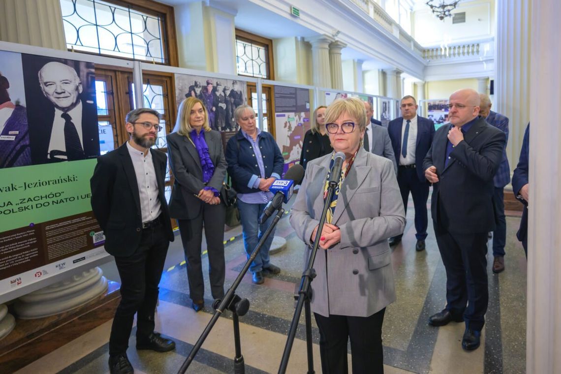 Wystawa Jana Nowaka w Podkarpackim Urzędzie Wojewódzkim