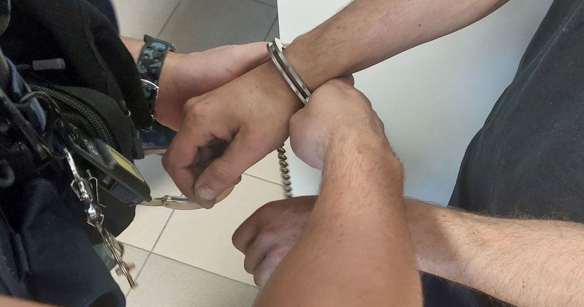 Zabójstwo w Mogielnicy! 31-latek zginął w pożarze, 36-letni znajomy aresztowany [WIDEO]