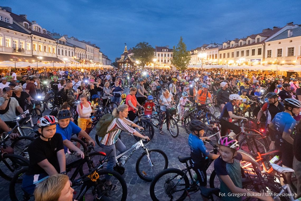 Zmiany w harmonogramie Rzeszów BIKE Festival. Zamkną Most Zamkowy i zmienią kursy autobusów miejskich! [NIEDZIELA 4 sierpnia]