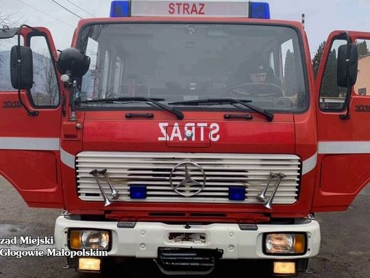 2023.03.12-przekazanie-wozu-strazackiego-dla-Pereczyna-3