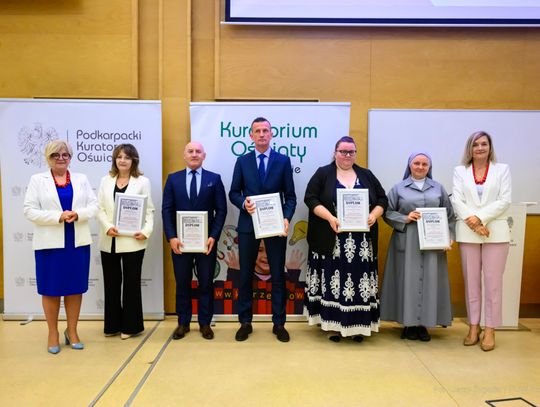 Gala Laureatów Konkursów Przedmiotowych w WSPiA. Zobacz foto!