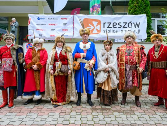 Boguchwała pełna życia i kolorów. FOTO z drugiego dnia XX Giełdy Ogrodniczej