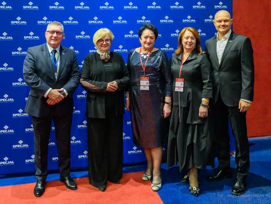 Uroczysta gala XXVIII Międzynarodowych Targów Biznes Żywność Medycyna Auto Flota  [FOTORELACJA]