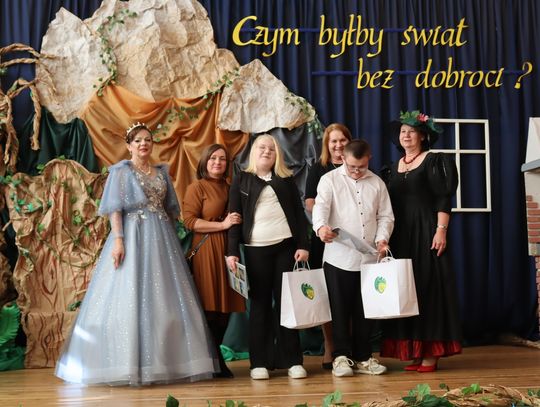 Baśniowa gala w Niedźwiadzie [ZDJĘCIA]