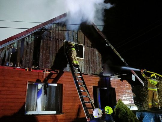 Dramatyczny pożar zabudowań w Komańczy [ZDJĘCIA]