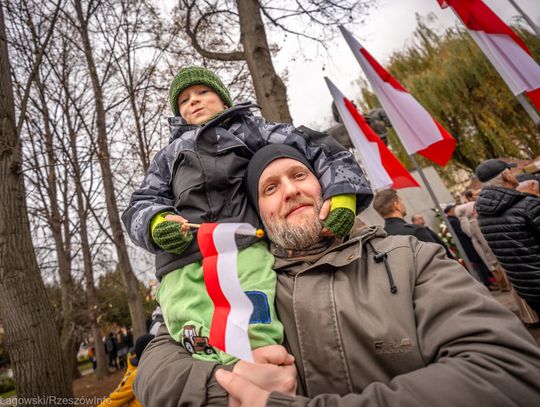 Uroczystości Święta Niepodległości w Rzeszowie [ZDJĘCIA]