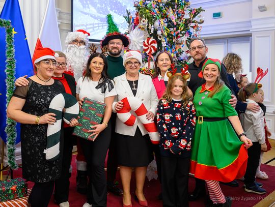 „Piernikowa Choinka” w Podkarpackim Urzędzie Wojewódzkim w Rzeszowie [FOTORELACJA]