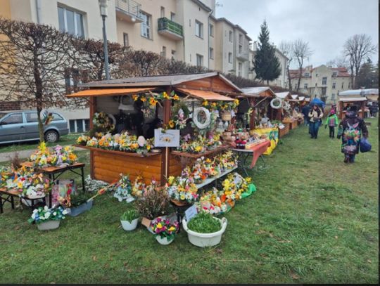 Jarmark Wielkanocny 2025 w Rzeszowie. Pogoda nie dopisała, ale impreza udana!