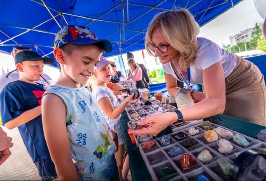 MOC Odkrywców w Rzeszowie: Piknik Nauki i Techniki inspiruje od lat! [ZDJĘCIA]