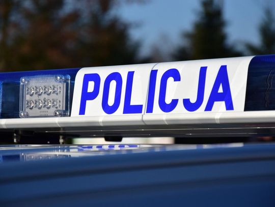 Tragiczny wypadek w Rzeszowie. Pijany 20-latek uderzył w drzewo, nie żyje pasażer