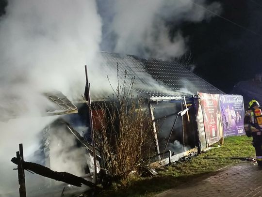 Spłonęła galeria w Tyczynie [ZDJĘCIA]